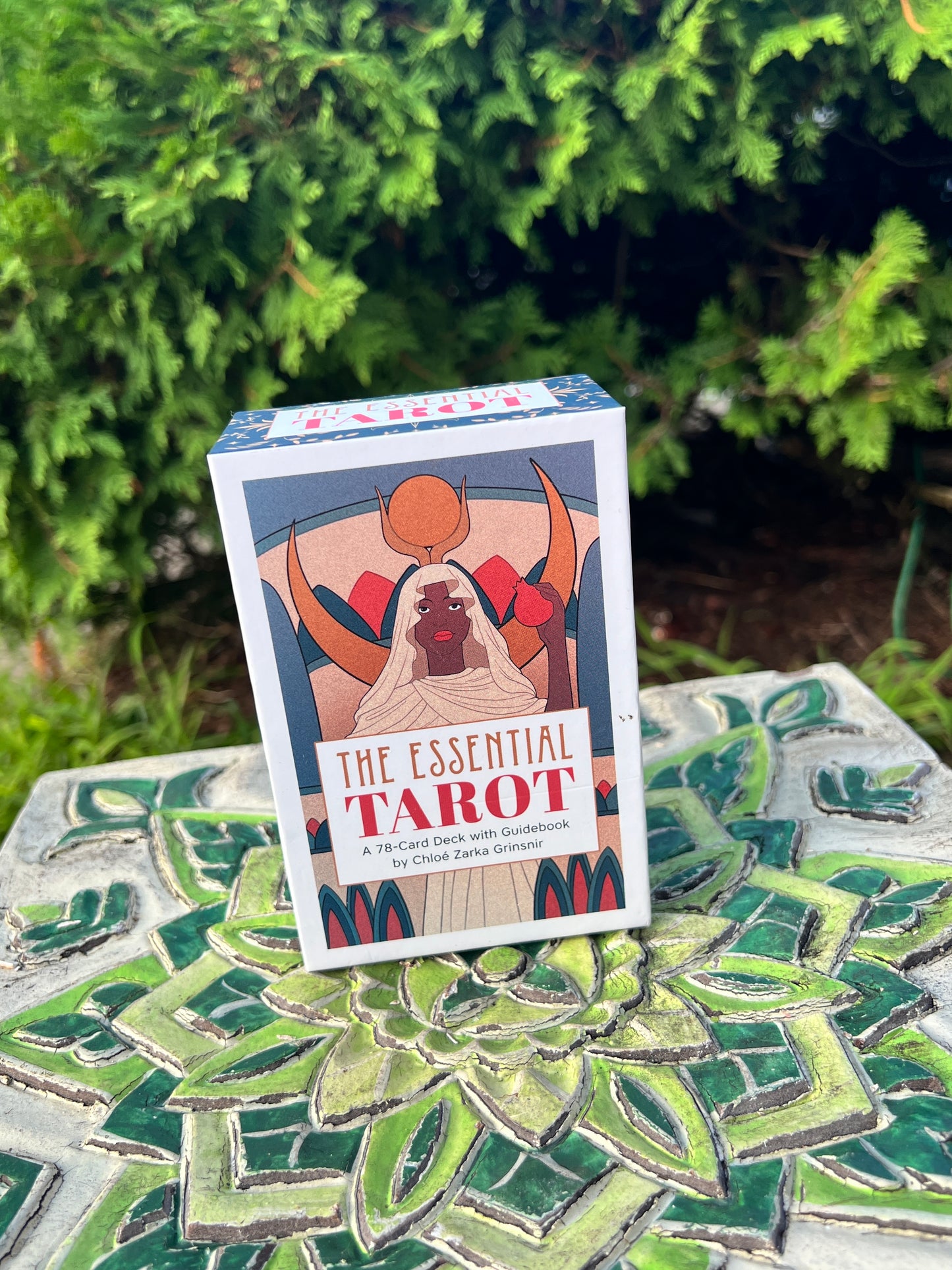 The Essential Tarot Deck